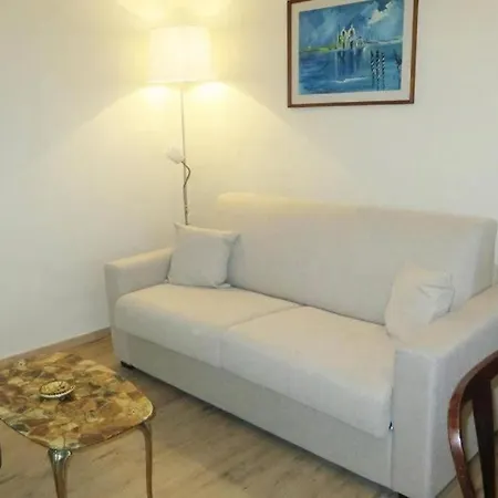 Oriuolo - Terrace With View Apartment